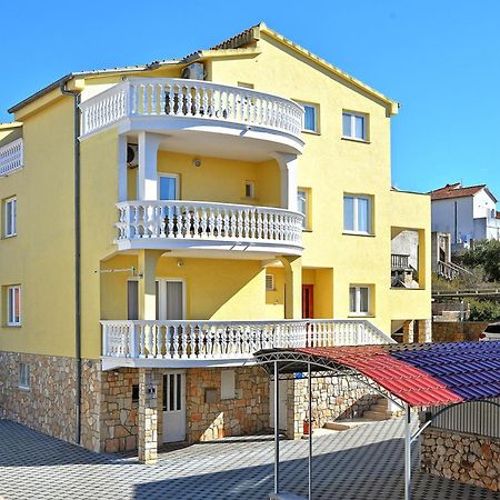 Apartments Goranka 穆泰尔岛 外观 照片